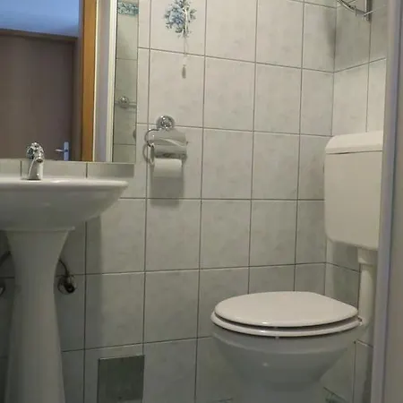D-d Apartment *